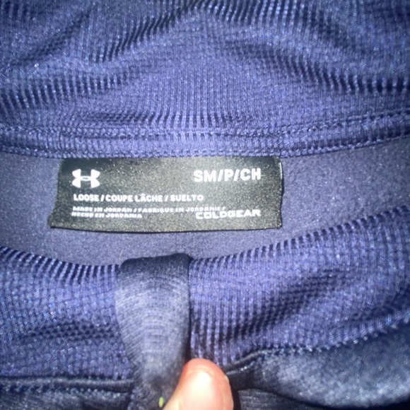 2/$20 Men’s Under Armour Pullover Size S - Picture 3 of 4